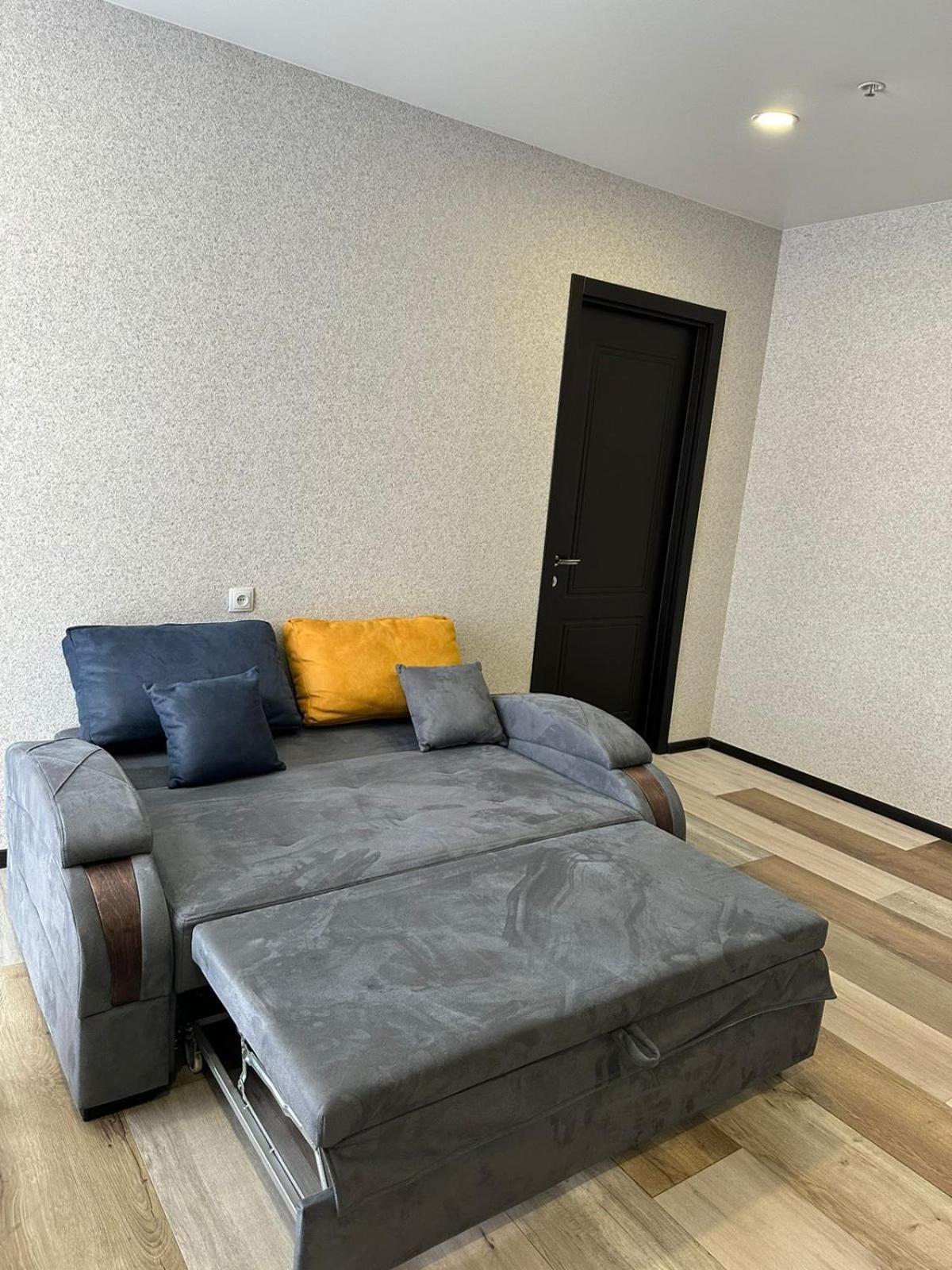 Hotel Qumli Goedaoeri Buitenkant foto