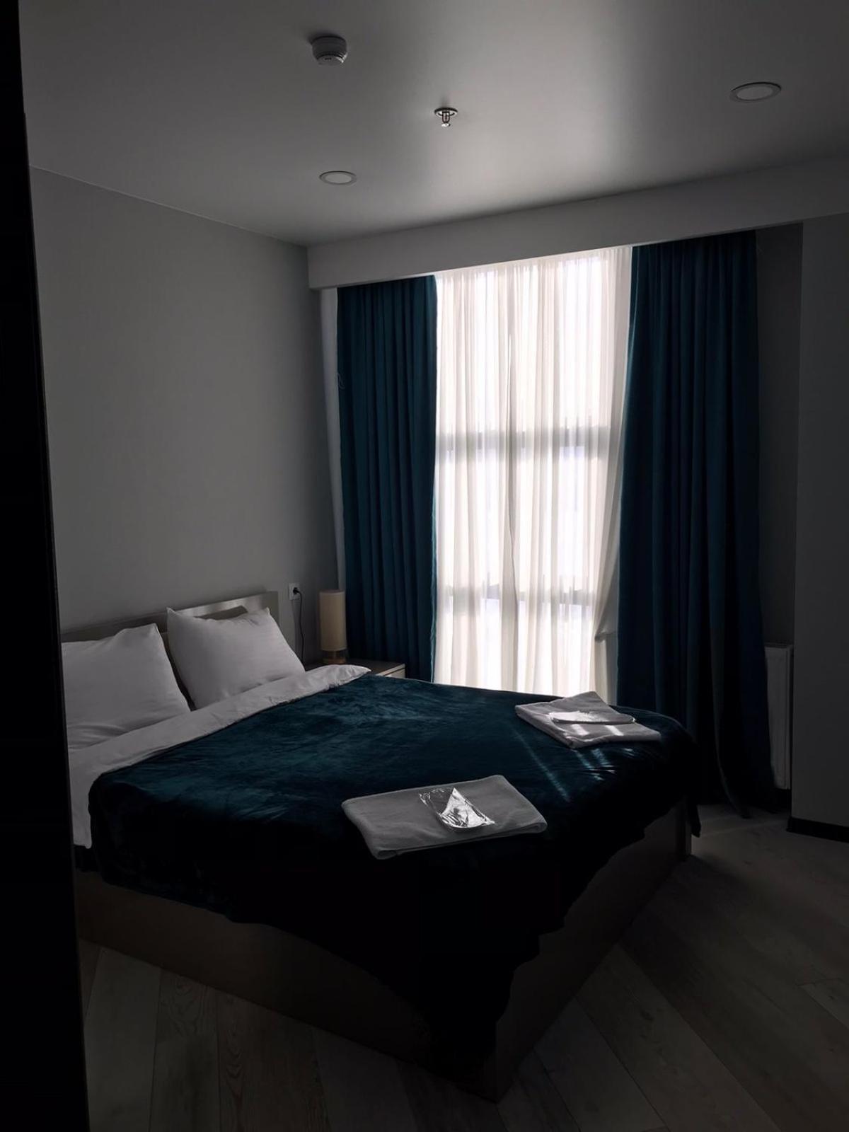 Hotel Qumli Goedaoeri Buitenkant foto