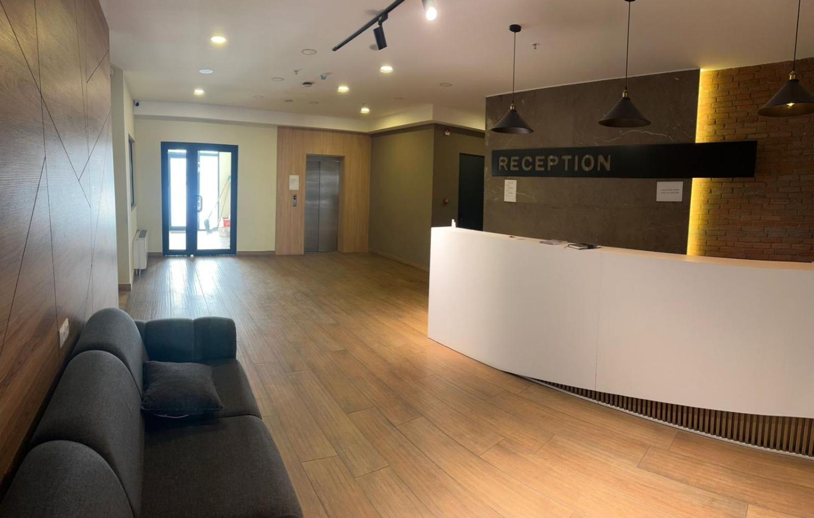 Hotel Qumli Goedaoeri Buitenkant foto